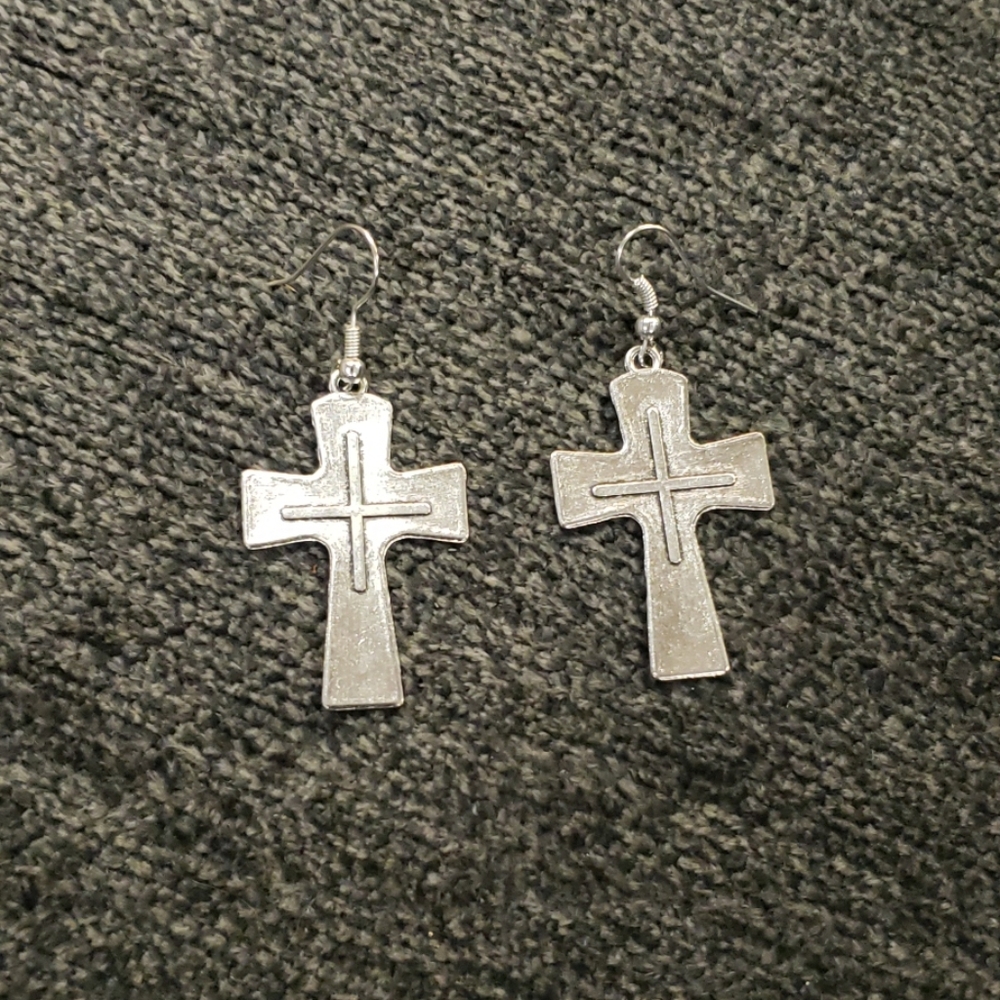New silver cross earings